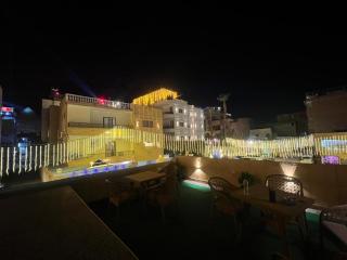 Golden king pyramids view INN - 8