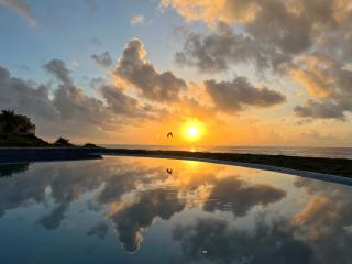 South Florida Spacious Oasis 4BR Retreat with 2 King Beds, Amazing Pool, near Beaches - 6