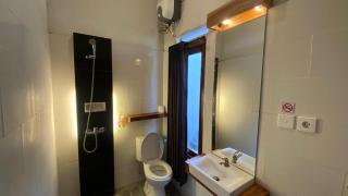 Dewandi Guest House - 8