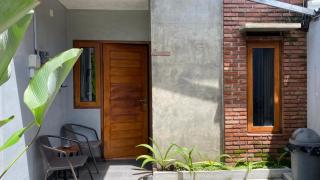 Dewandi Guest House - 1