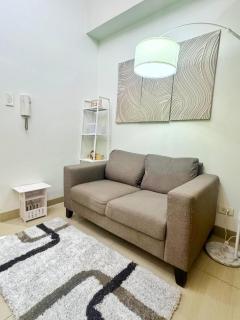 Metro Prime Stays at Shore 2 Residences - 8