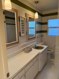 Cool ranch home with heated pool near beach - 5
