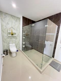 FrontRow Caribbean Beach Massive Oceanfront Apart - 6