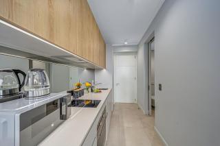 Golden Sun Suites - 5