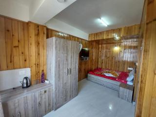 Hotel Rashak - Mg Marg - 9