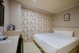 Golden Stone Hotel - 3