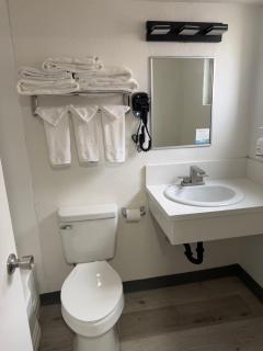 DTLV, a Baymont by Wyndham - 4