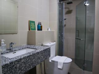 5 pax Santorini Colour Themed Suite at Paradigm Mall,PJ - 7