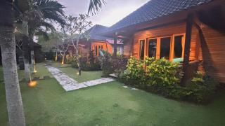 Gedong Nusa Huts - 3