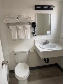 DTLV, a Baymont by Wyndham - 8