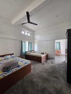 The White House By Bhaskar Homestay - 3