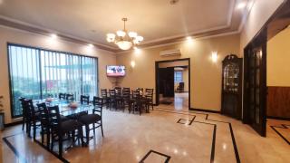 Bravo Hotel Suites - Canal Road Lahore - 4