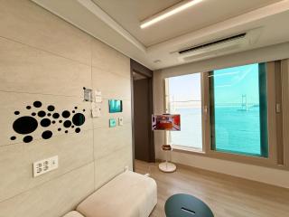 #9 Full view of Gwangan Bridge Free parking Millak Dermarket Gym & Sauna - 3