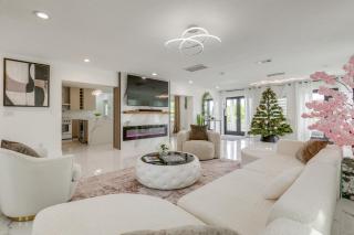 3-Acre Retreat, 3 Mi to Dtwn Jensen! Upscale Home - 7