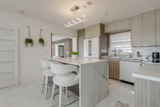 3-Acre Retreat, 3 Mi to Dtwn Jensen! Upscale Home - 4