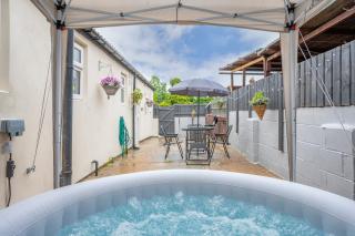 2AA Spacious & Innovative Stay - 4