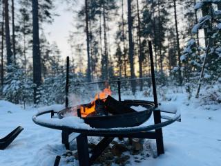 Whispering Pines - 1