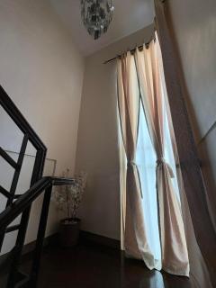 Spacious 3BR Fully-Furnished Townhouse with Parking - 9