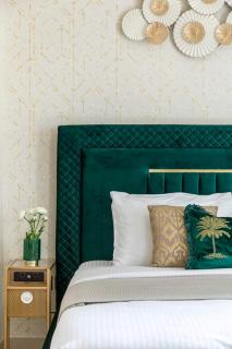 Frank Porter - Sobha Creek Tower B - 5