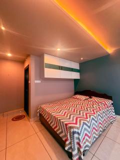 Private Guest Room - 0