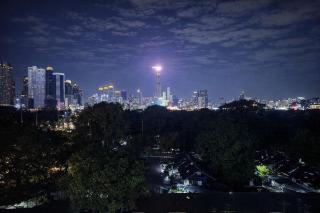 2BR Modern Condo Office Room Sofa Bed Pool Gym - 7