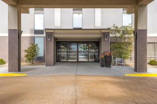 Hampton Inn Somerset - 9