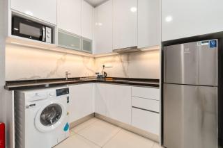 Societe Suites By iHost Global - 7