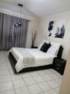 Hatfield, Grosvenor Private apartment. - 2