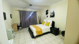 Hatfield, Grosvenor Private apartment. - 4