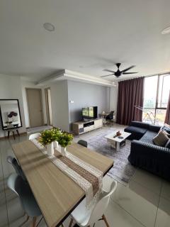 Queen Room At KL Gateway Residence LRT Linked - 0