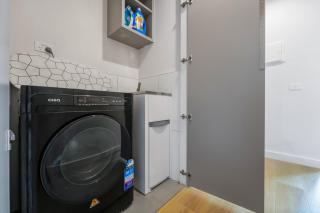 Luxury CBD 2B2B Next To Melbourne Central Pool Gym - 7