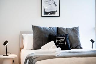 Luxury CBD 2B2B Next To Melbourne Central Pool Gym - 1