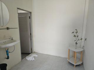 Friends Retreat - Phuket Airport - 9