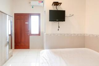 Urbanview Hotel Syariah Griya Asri Patran near Tugu Station - 2