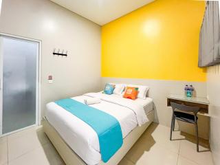 Sans Stay Olive Tree Surabaya - 0