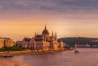 Three Corners Downtown Hotel - 2