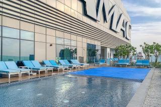 Frank Porter - Paramount Midtown - 4