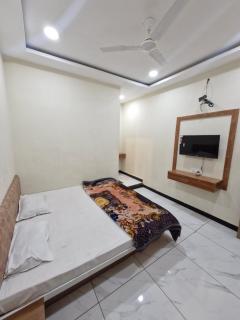 Shriram Mantra Sadhana Peeth Aashram - 3