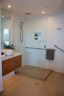 Experience Coastal Bliss at Baywatch Apartments - 8