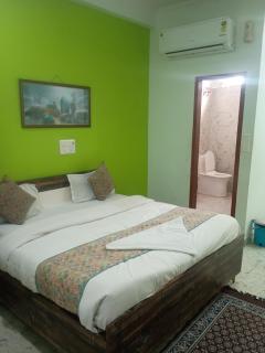 Hotel golden Eagle, home stay - 8