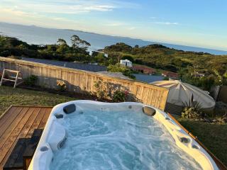 Luxurious House with Panoramic Seaview Spa Jacuzzi - 8