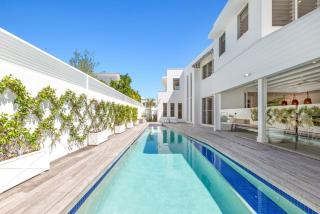 Coastal Luxe - Hampton inspired - 2