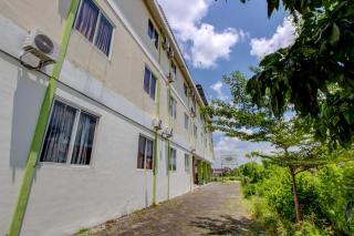 Collection O near Stadion Manahan formerly Graha Laweyan Solo - 7