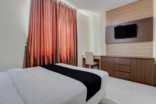 Collection O near Stadion Manahan formerly Graha Laweyan Solo - 4