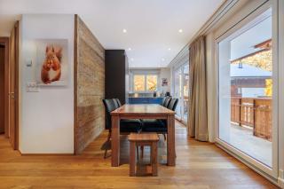 Cornelia 1 Ski-In-Out Stunning Views & Sleeps 8 - 5