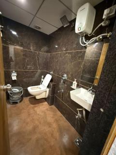 Hotel secure inn saroli - 8