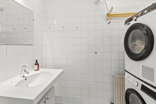 Long Term Rental - 1BR Near Stadthalle - 8