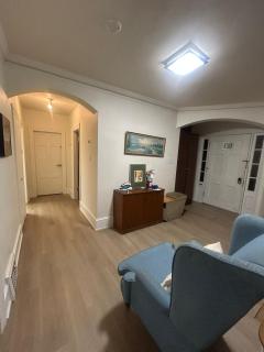 Airport Vancouver Private Rooms - Transit at Doorstep, Free Parking & Fast Wi-Fi - 8