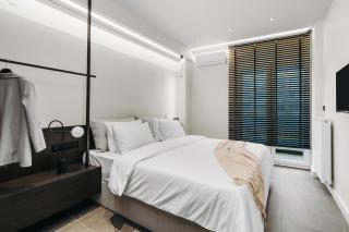 NOEMI luxury house - 0