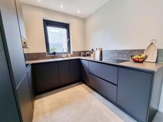 Luxurious detached water villa with jetty - 9